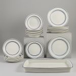 1720 2003 DINNER SET